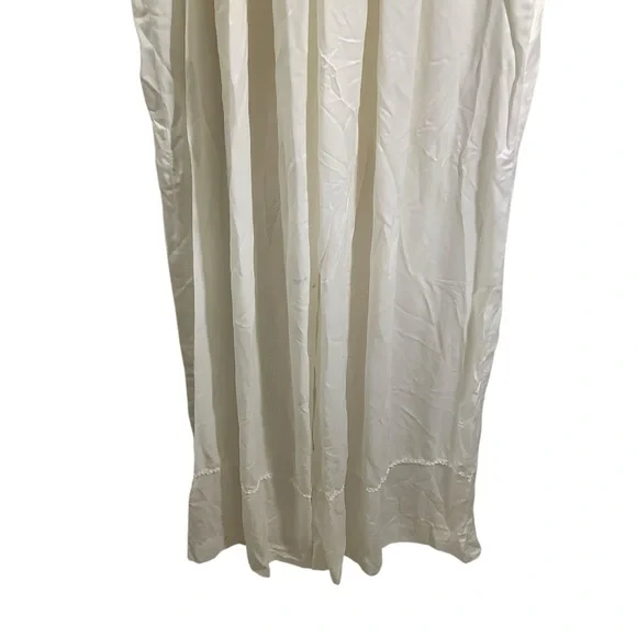 Christian Dior Vintage Elegant Cream Lace Nightgown